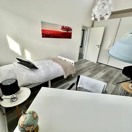 Mit Naturblick In Apartment *